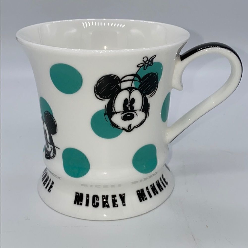 Disney Milk Glass Mickey and Minnie mug cup